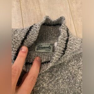 RARE VINTAGE PENMAN’S PLUS GREY Turtleneck Sleeveless